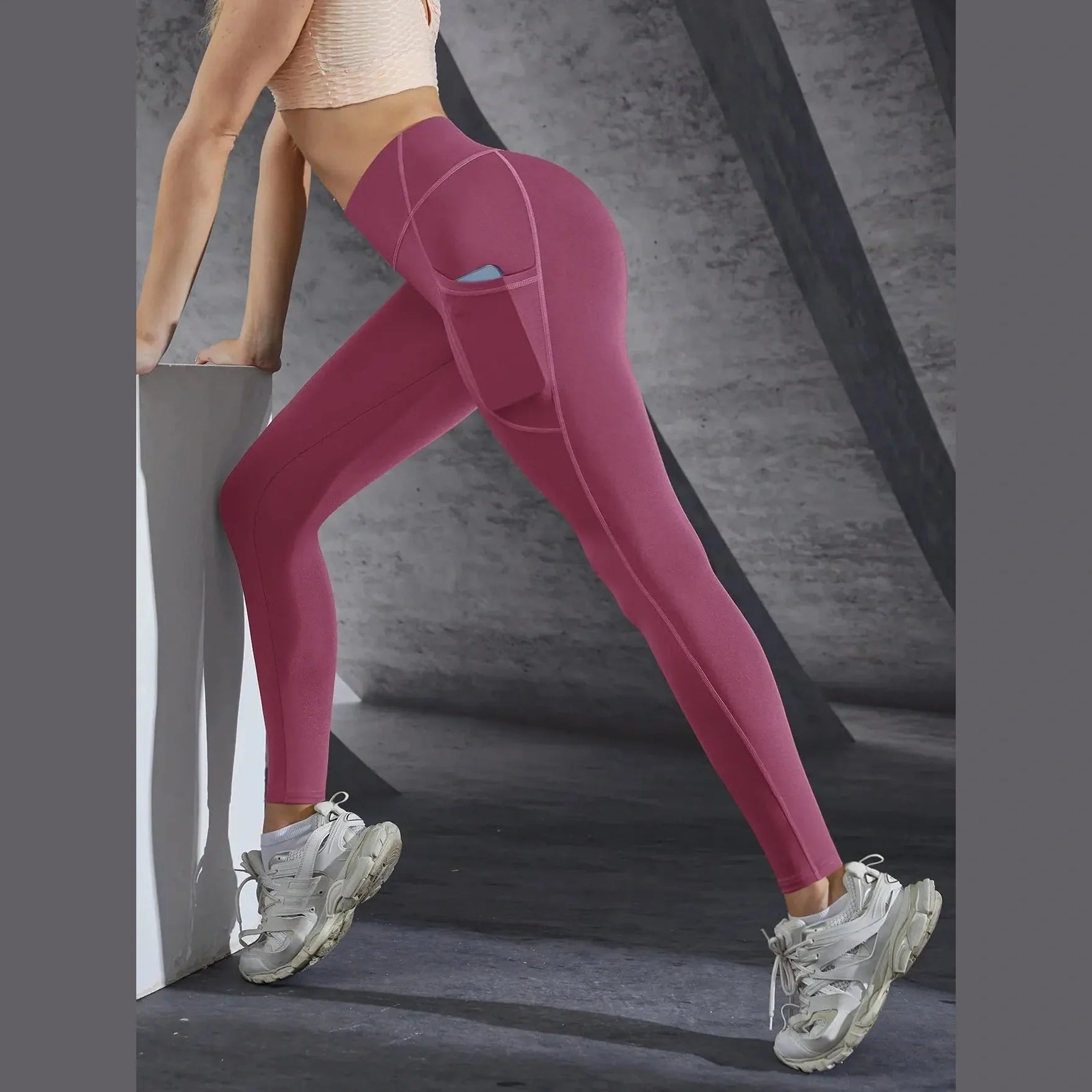 luma high-waist stretch yoga leggings with pockets and push-up design